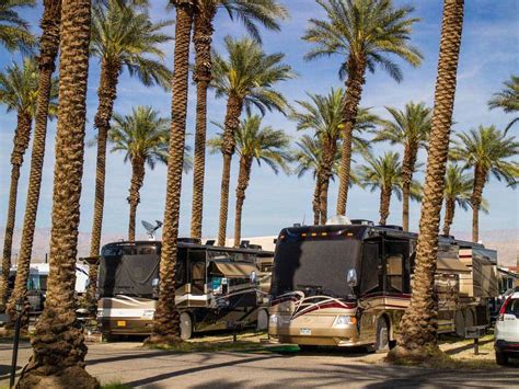 Palm Springs RV Rentals 